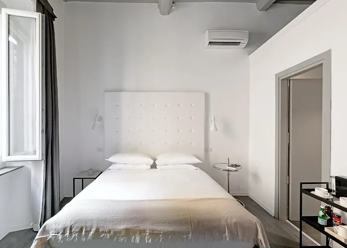 N - Space Modern Guestrooms
